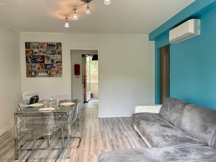 Apartmán Au Coeur Et Au Calme De Bandol, Parking Et Climatisation Exteriér fotografie