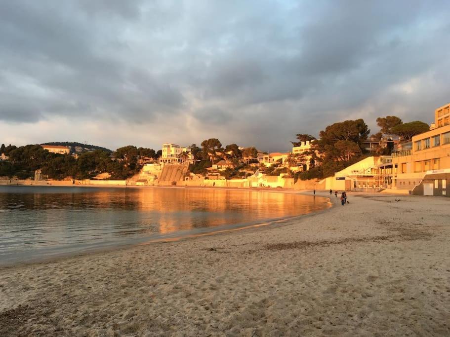 Apartmán Au Coeur Et Au Calme De Bandol, Parking Et Climatisation Exteriér fotografie